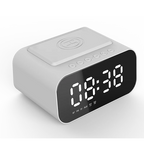 radio réveil connecté avec chargeur à induction blanc sur fond blanc - monreveil.com